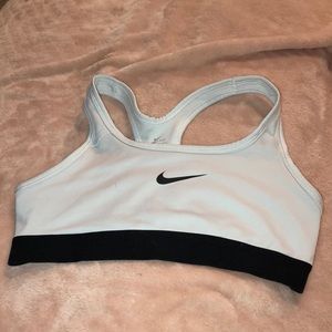 nike sports bra
